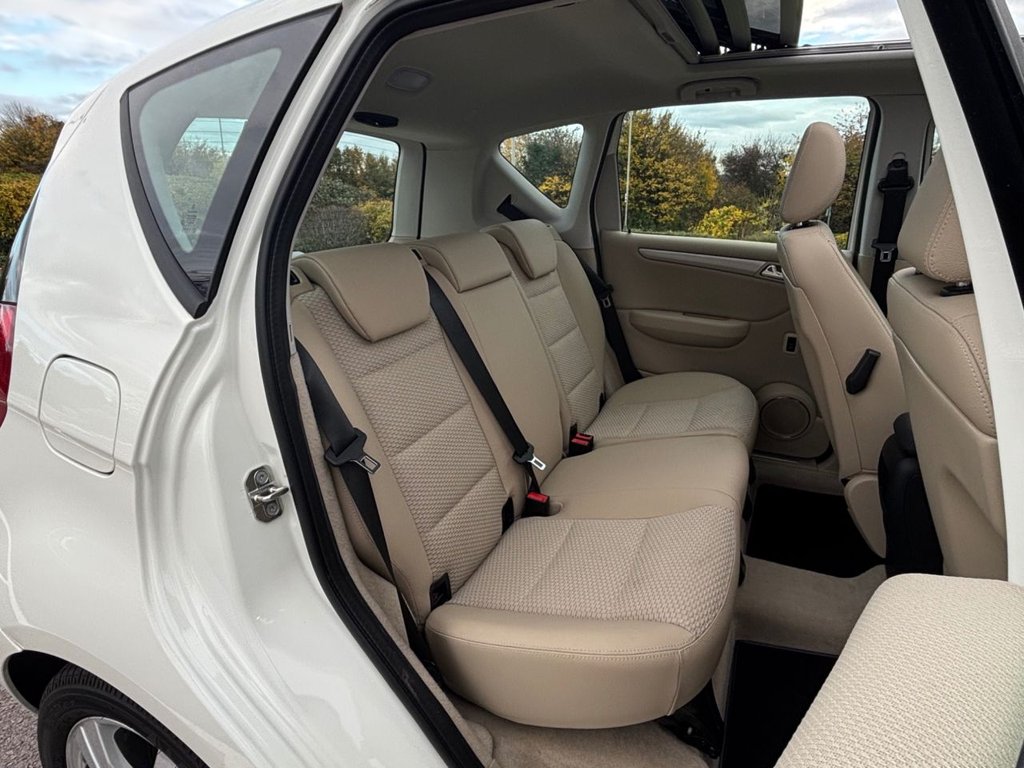 Used Mercedes-Benz A-Class 2012 for sale - 76469855: Photo 27