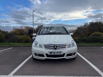 Used Mercedes-Benz A-Class 2012 for sale - 76469855: Photo
