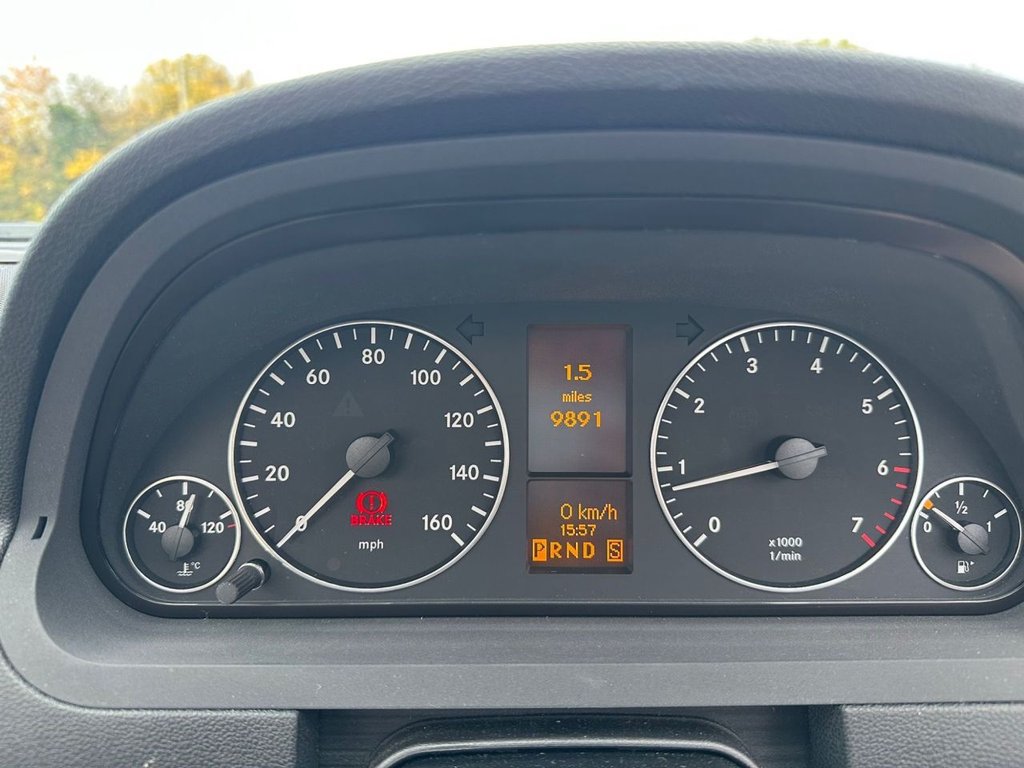 Used Mercedes-Benz A-Class 2012 for sale - 76469855: Photo 7