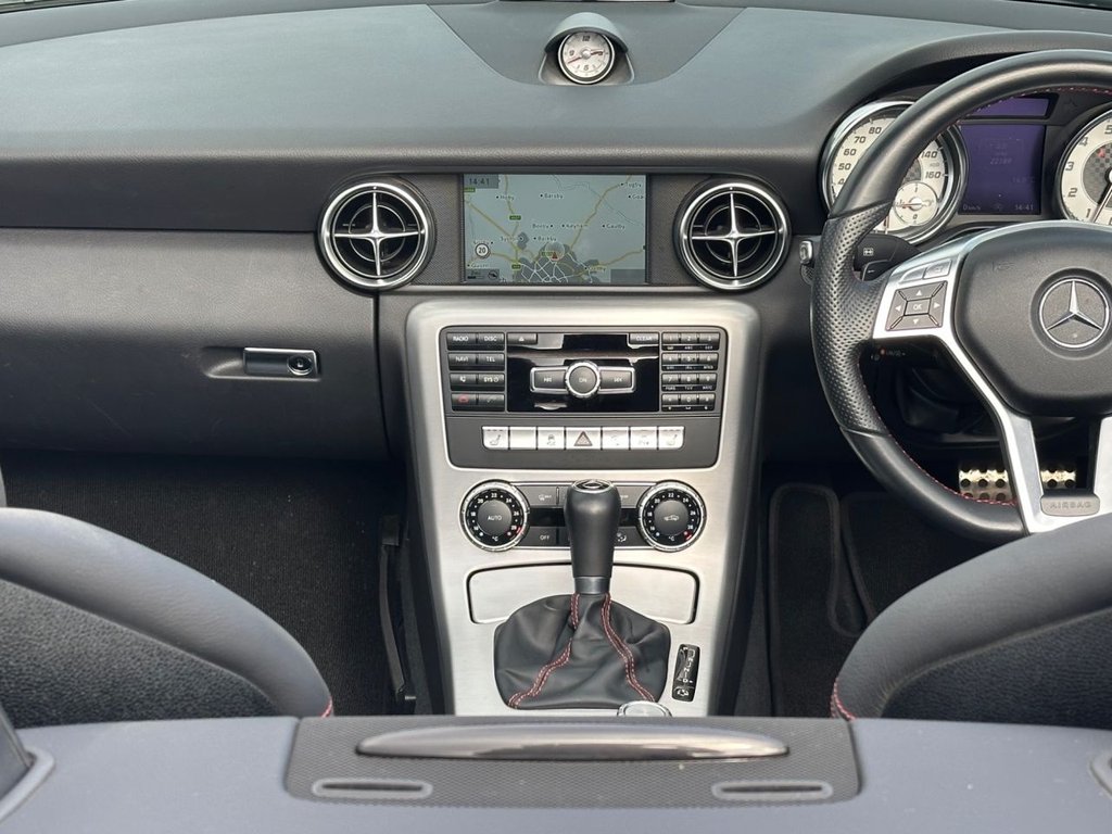 Used Mercedes-Benz SLK 2015 for sale - 78029787: Photo 11