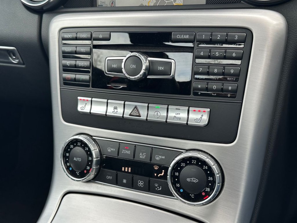 Used Mercedes-Benz SLK 2015 for sale - 78029787: Photo 16