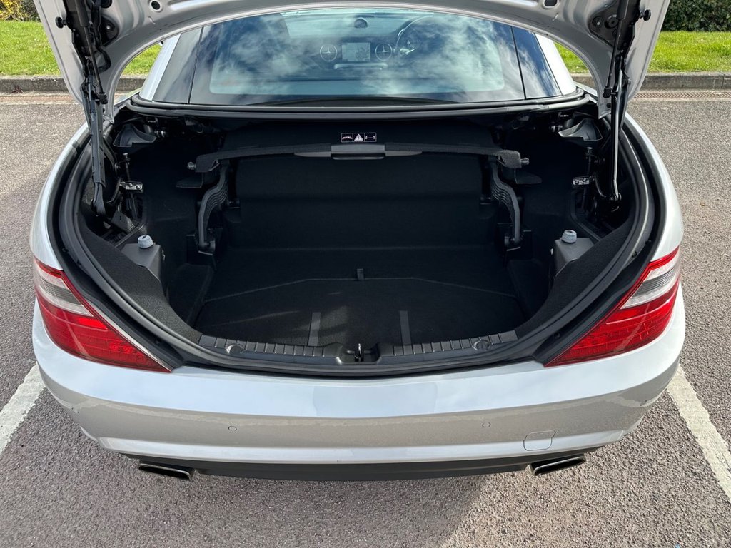 Used Mercedes-Benz SLK 2015 for sale - 78029787: Photo 34