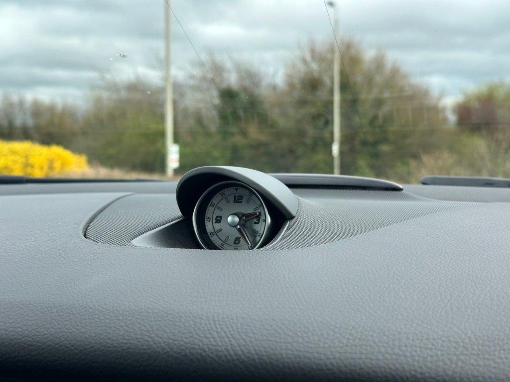 Used Mercedes-Benz SLK 2015 for sale - 78029787: Photo 40