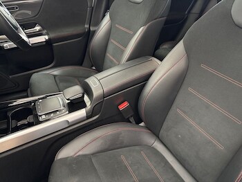 Used Mercedes-Benz GLB 2023 for sale - 78387301: Photo