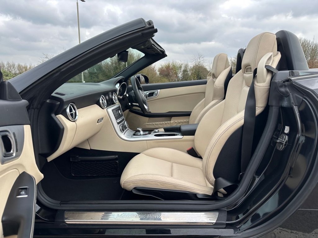 Used Mercedes-Benz SLC 2016 for sale - 77990549: Photo 28