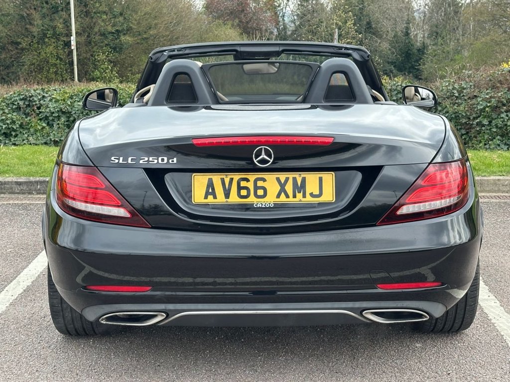 Used Mercedes-Benz SLC 2016 for sale - 77990549: Photo 5