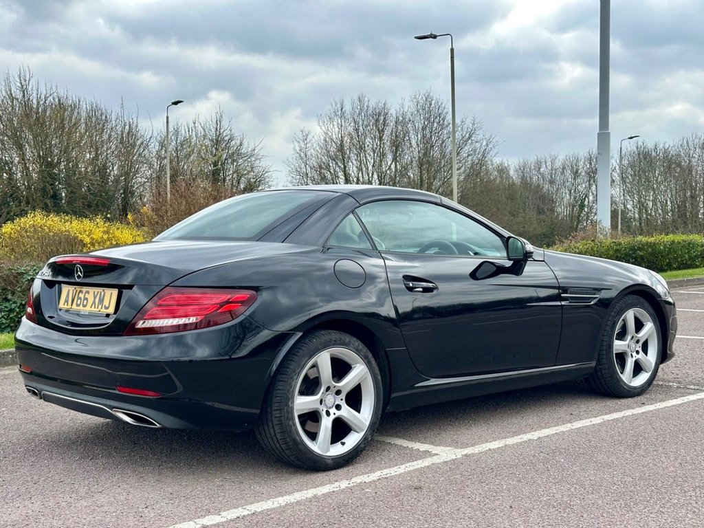Used Mercedes-Benz SLC 2016 for sale - 77990549: Photo 9