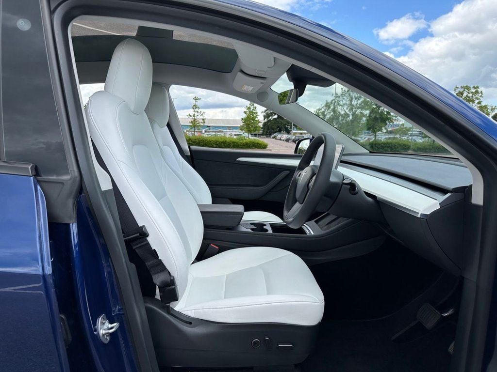 Used Tesla Model Y 2022 for sale - 77421687: Photo 30