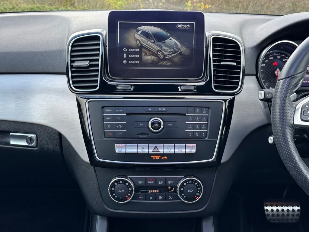 Used Mercedes-Benz GLE 2018 for sale - 76642857: Photo 37