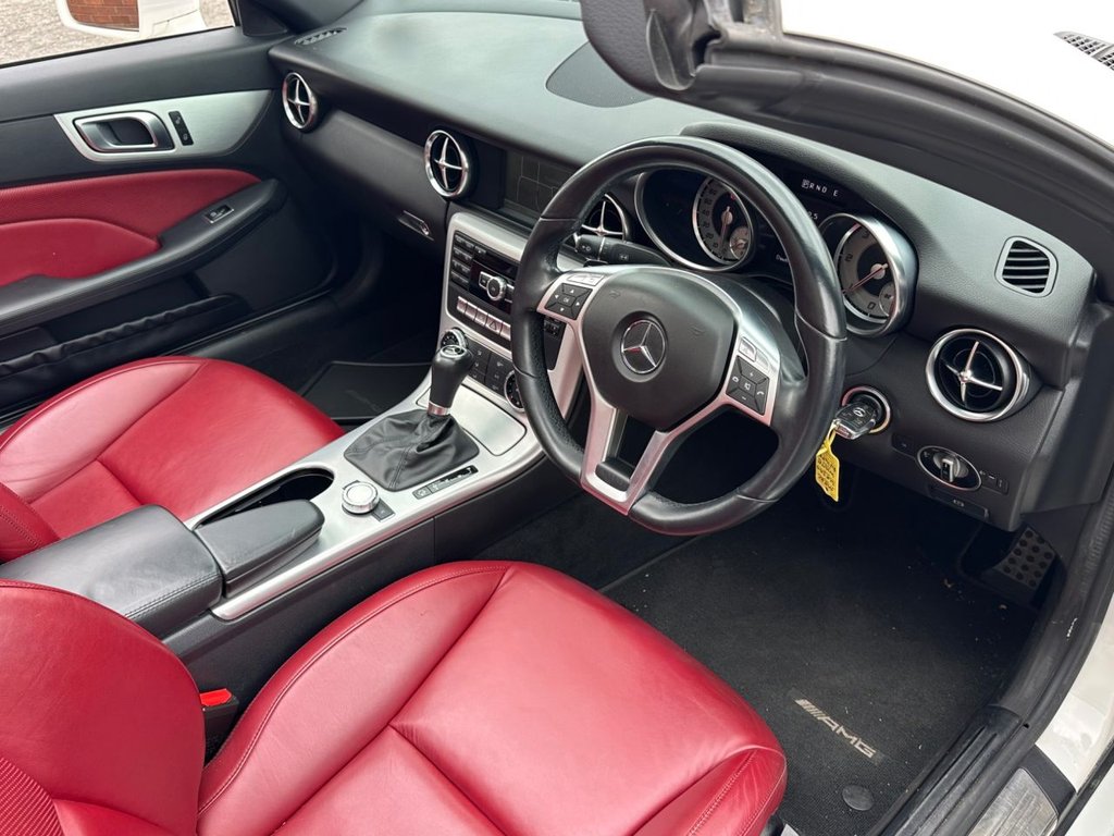 Used Mercedes-Benz SLK 2014 for sale - 78002334: Photo 11
