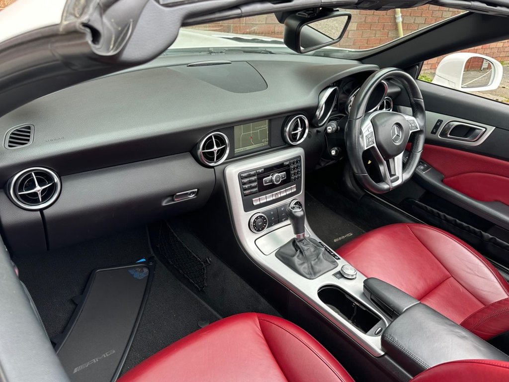 Used Mercedes-Benz SLK 2014 for sale - 78002334: Photo 2