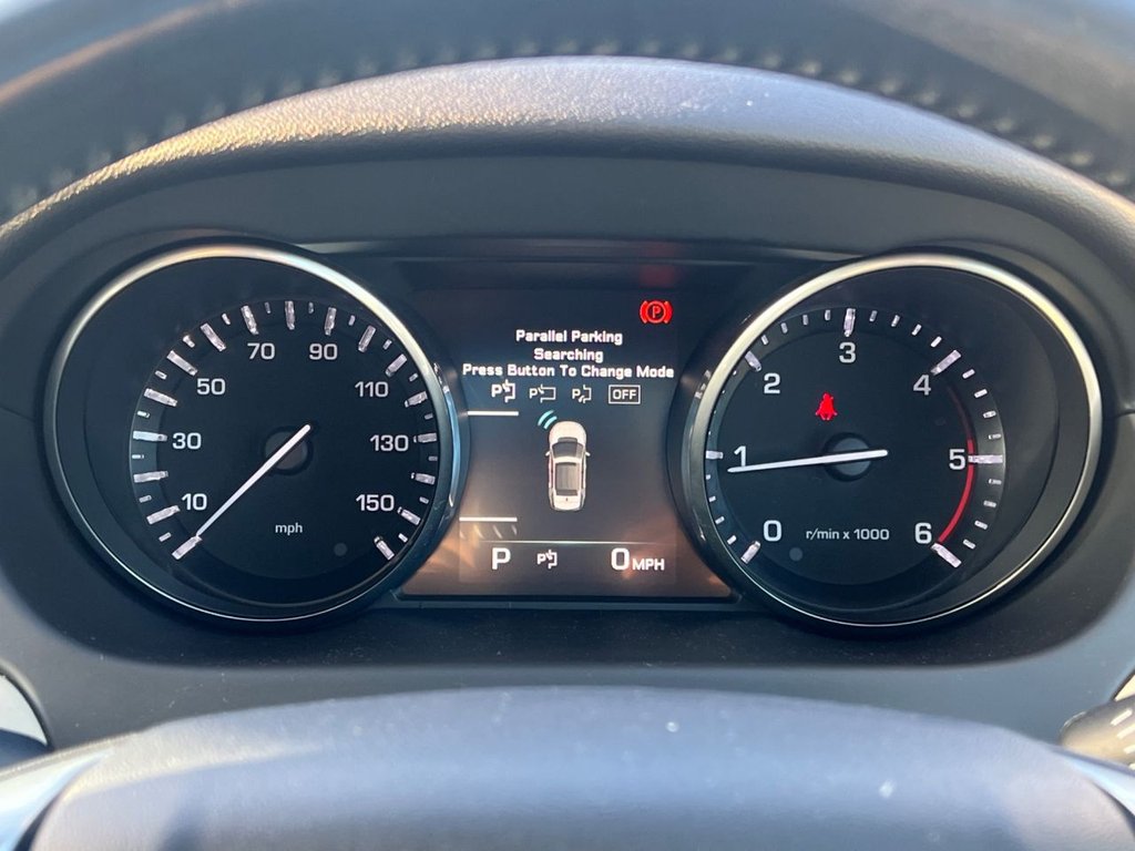 Used Land Rover Discovery Sport 2016 for sale - 76900484: Photo 25