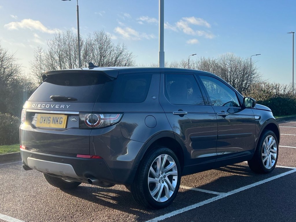 Used Land Rover Discovery Sport 2016 for sale - 76900484: Photo 4