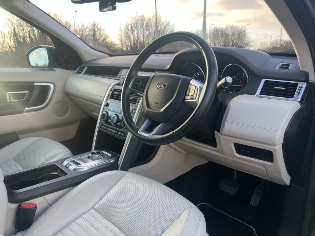 Used Land Rover Discovery Sport 2016 for sale - 76900484: Photo 43