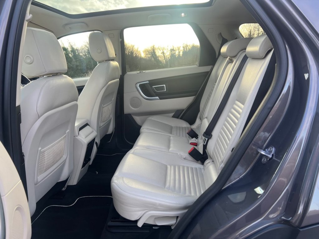 Used Land Rover Discovery Sport 2016 for sale - 76900484: Photo 45