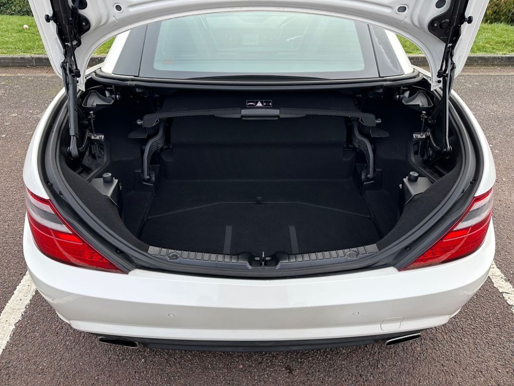 Used Mercedes-Benz SLK 2015 for sale - 77014581: Photo 47