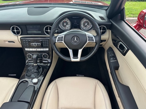 Used Mercedes-Benz SLK 2014 for sale - 76185231: Photo 16