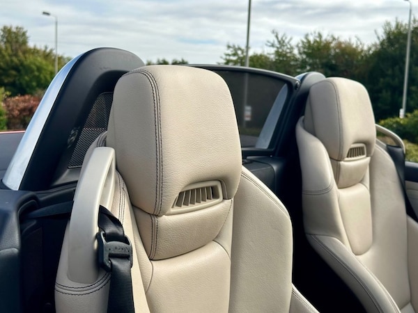 Used Mercedes-Benz SLK 2014 for sale - 76185231: Photo 19
