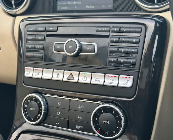 Used Mercedes-Benz SLK 2014 for sale - 76185231: Photo 22