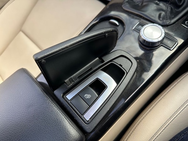 Used Mercedes-Benz SLK 2014 for sale - 76185231: Photo 29