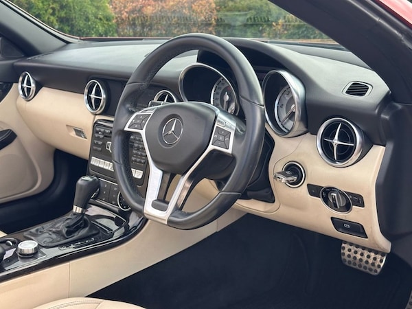 Used Mercedes-Benz SLK 2014 for sale - 76185231: Photo 50