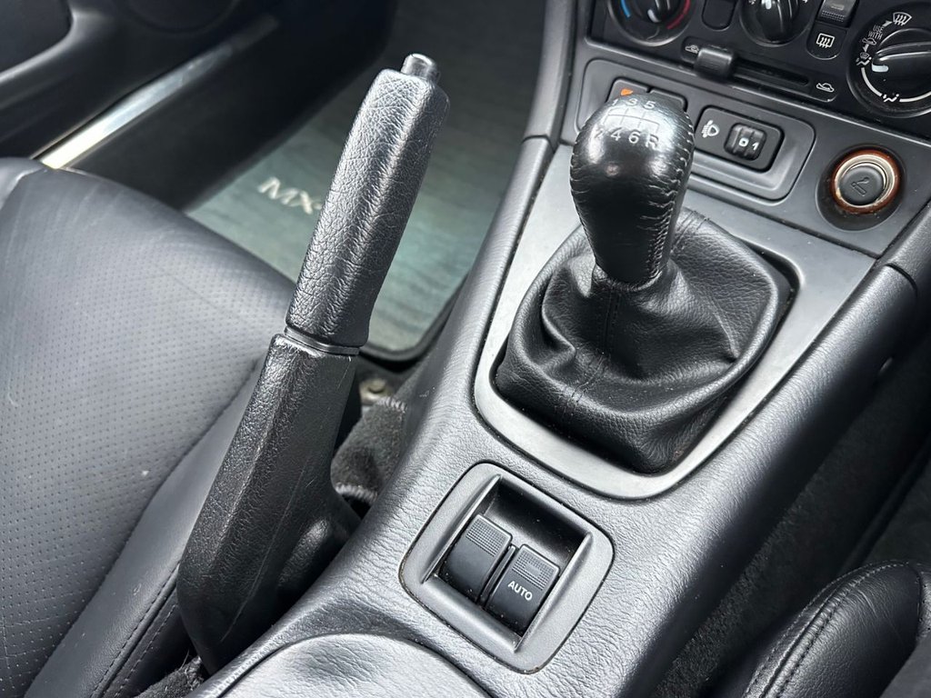 Used Mazda MX-5 2002 for sale - 77302705: Photo 14