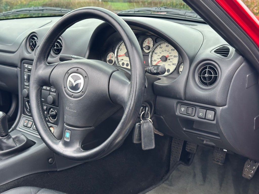 Used Mazda MX-5 2002 for sale - 77302705: Photo 27