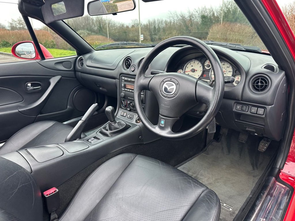 Used Mazda MX-5 2002 for sale - 77302705: Photo 7