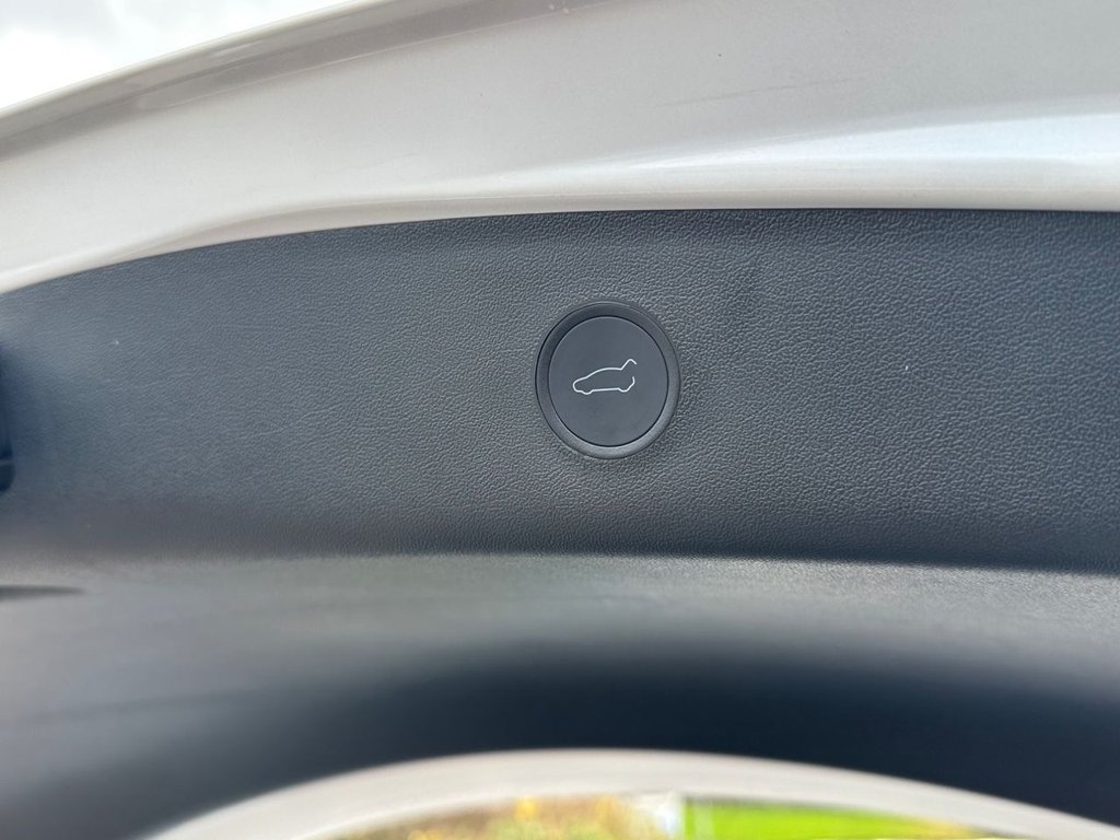 Used Tesla Model 3 2021 for sale - 76482283: Photo 14