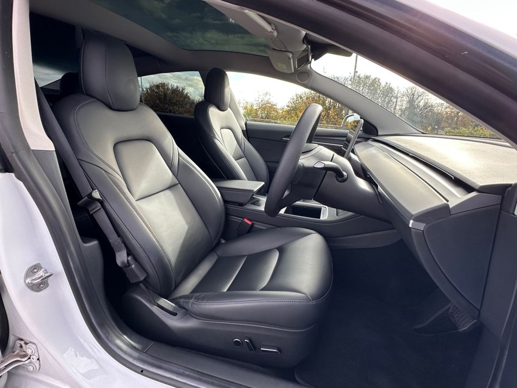 Used Tesla Model 3 2021 for sale - 76482283: Photo 32