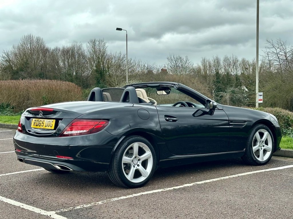 Used Mercedes-Benz SLC 2016 for sale - 77571661: Photo 3