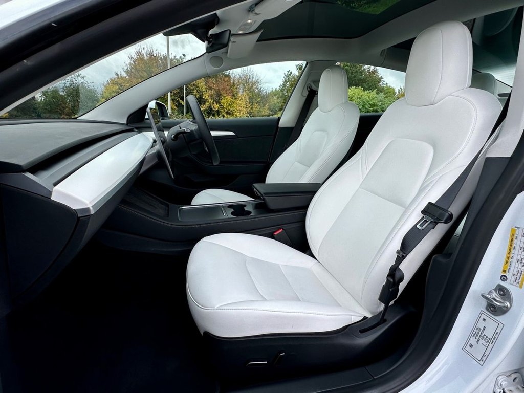 Used Tesla Model 3 2022 for sale - 76323752: Photo 2