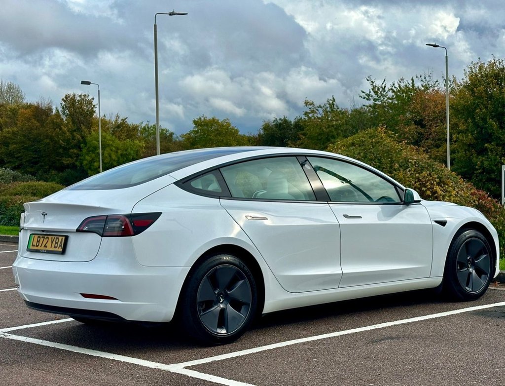 Used Tesla Model 3 2022 for sale - 76323752: Photo 3