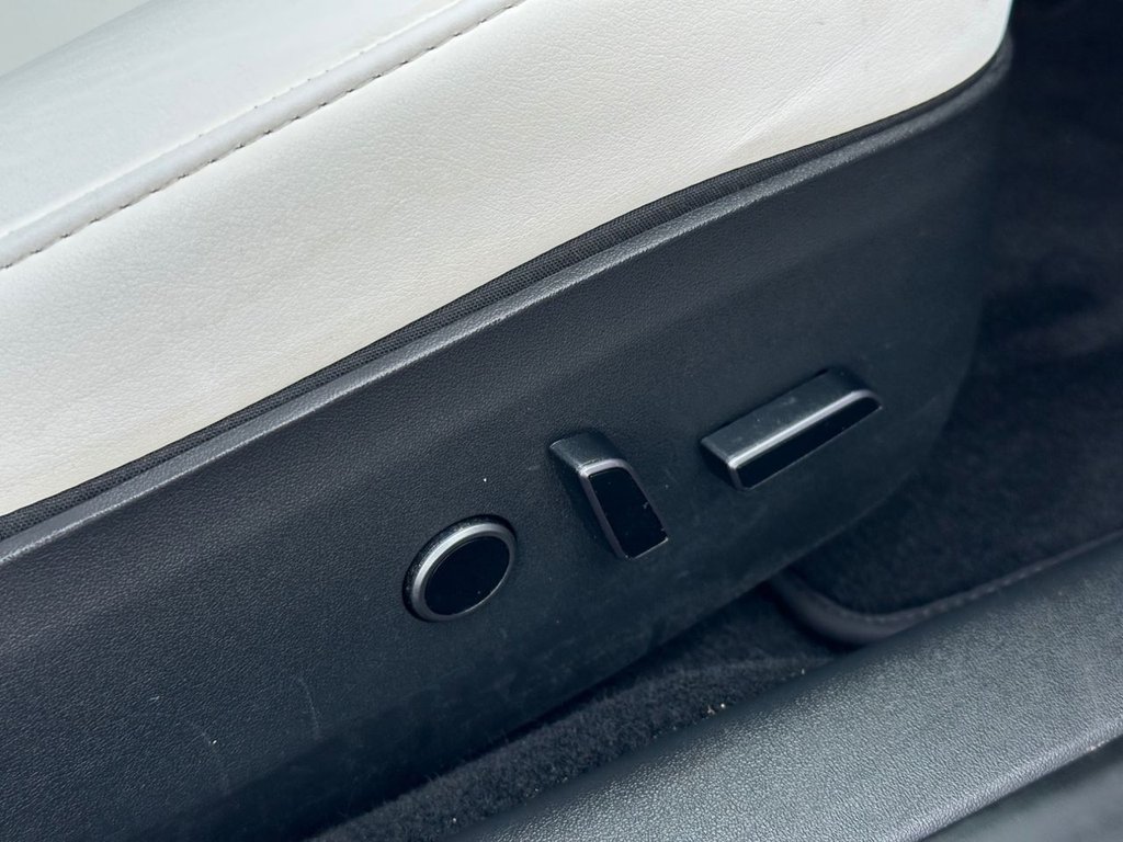 Used Tesla Model 3 2022 for sale - 76323752: Photo 40