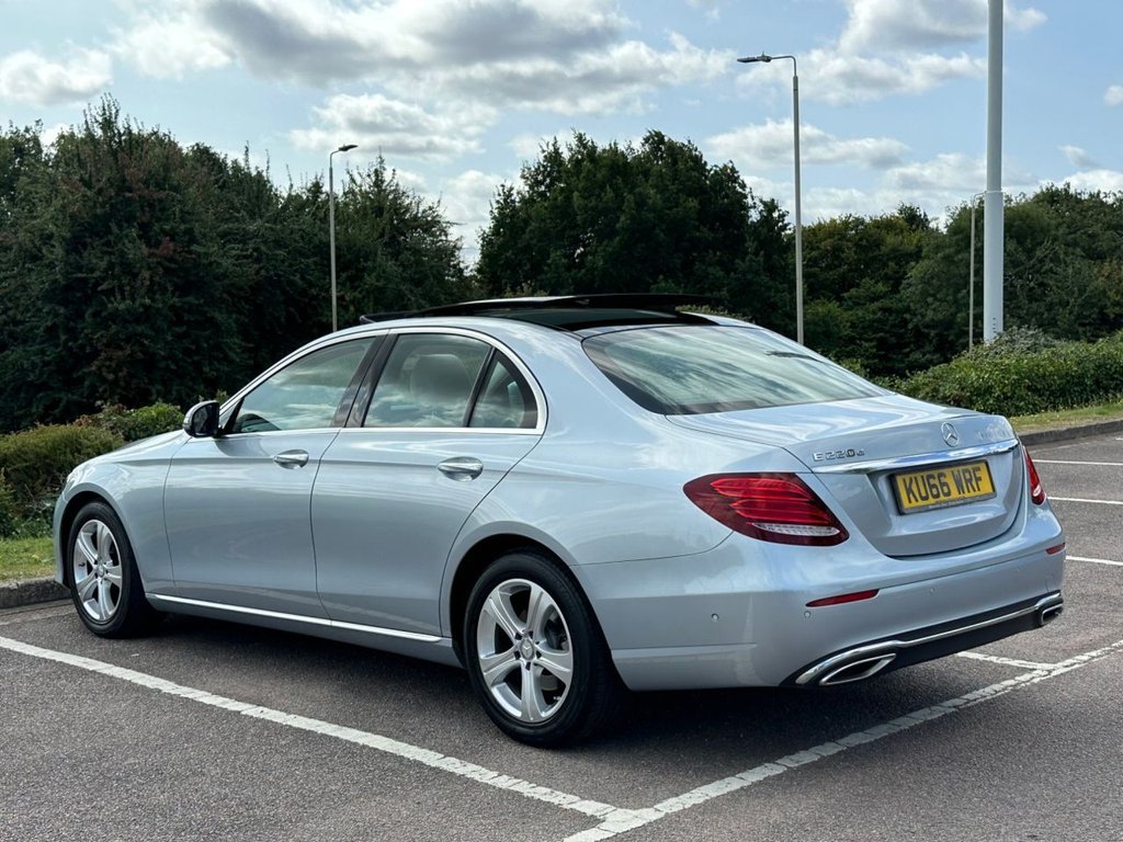 Used Mercedes-Benz E Class 2016 for sale - 78213006: Photo 8