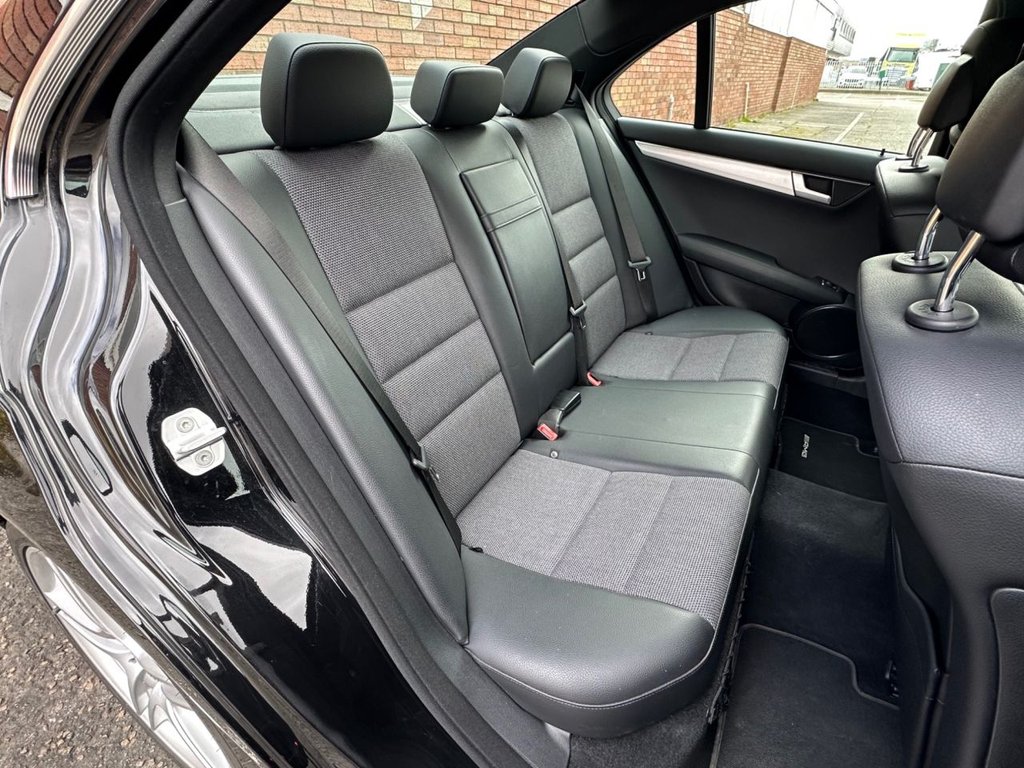 Used Mercedes-Benz C Class 2013 for sale - 78068982: Photo 11