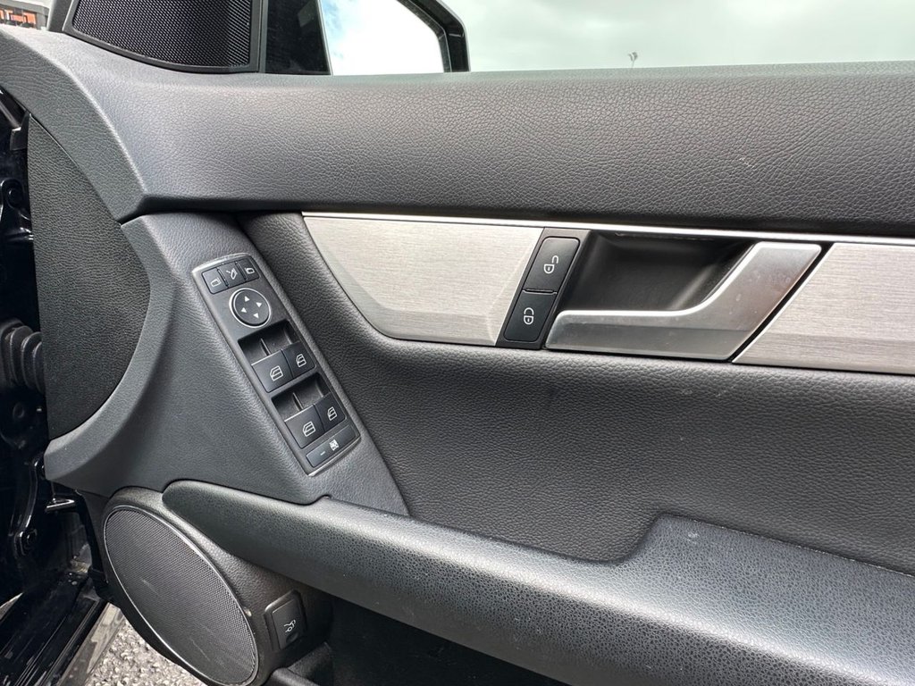 Used Mercedes-Benz C Class 2013 for sale - 78068982: Photo 19