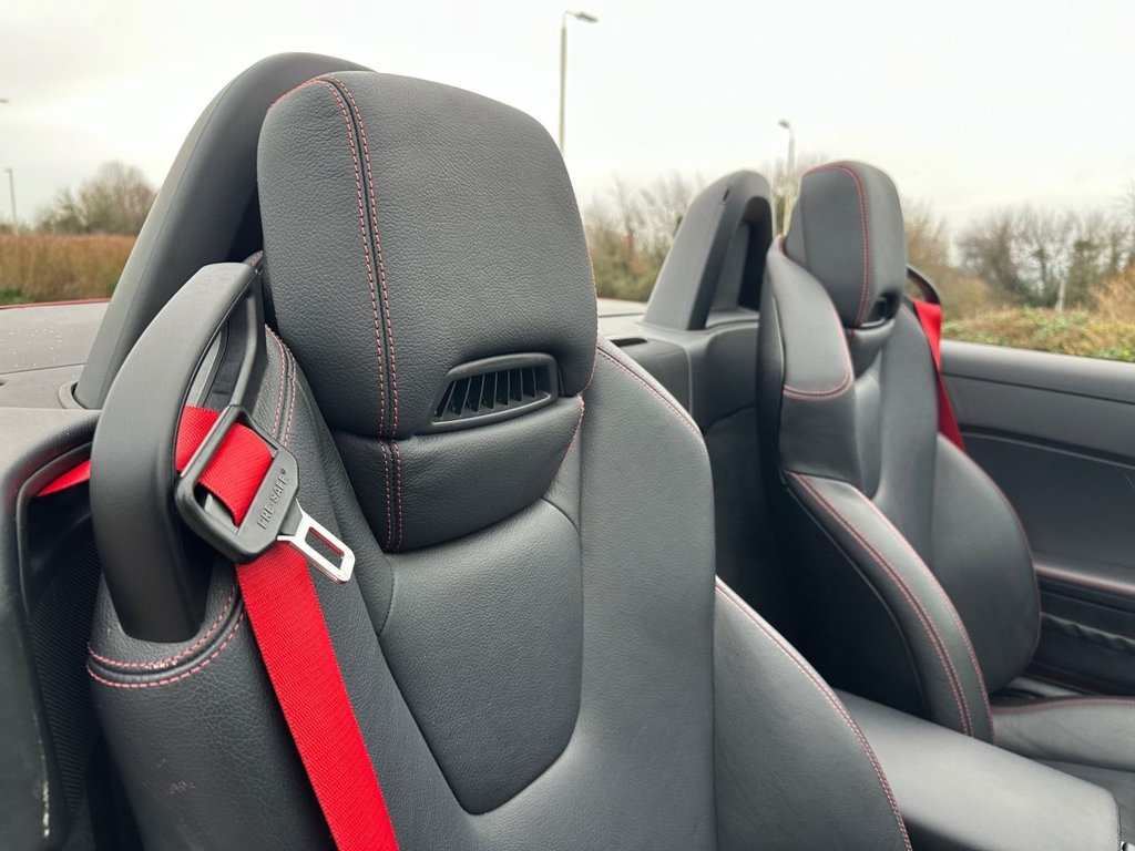 Used Mercedes-Benz SLK 2014 for sale - 77048641: Photo 13