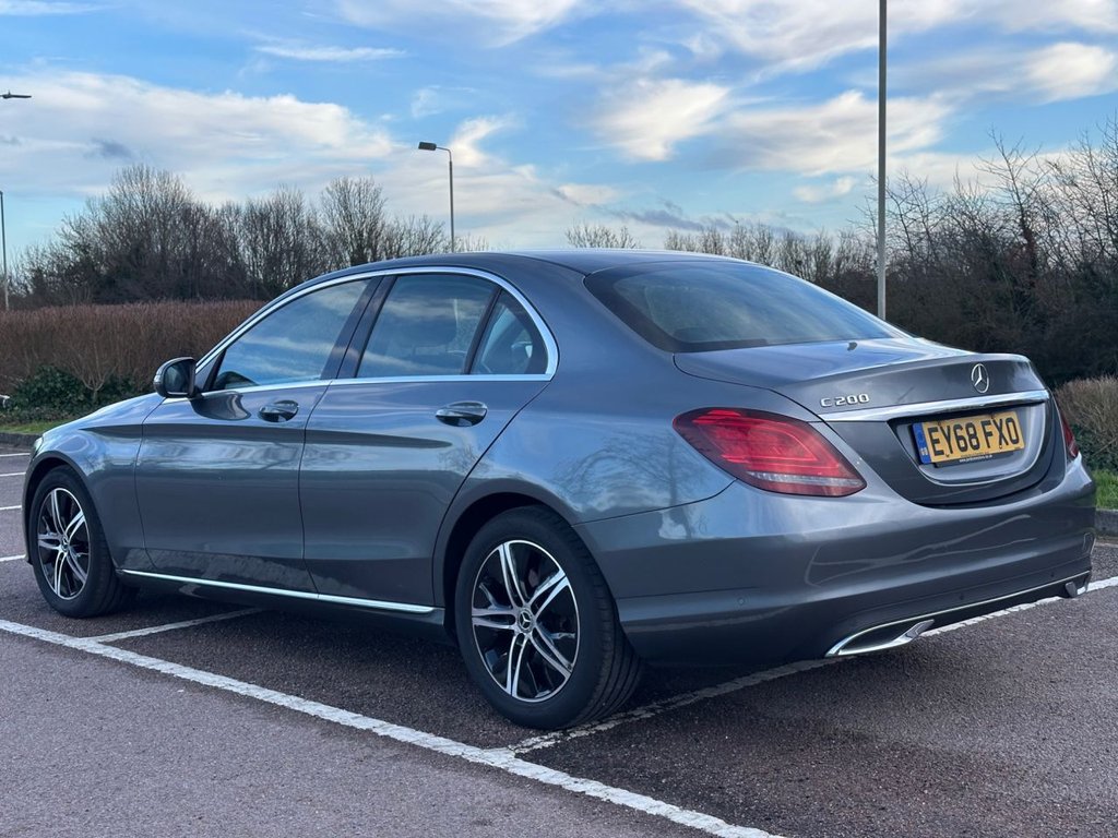 Used Mercedes-Benz C Class 2018 for sale - 77313554: Photo 2