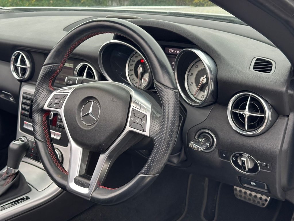 Used Mercedes-Benz SLK 2014 for sale - 76559153: Photo 27