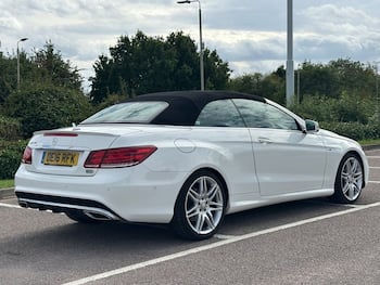 Used Mercedes-Benz E Class 2016 for sale - 79722709: Photo