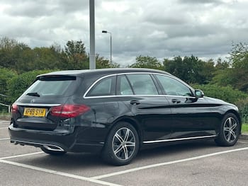 Used Mercedes-Benz C Class 2019 for sale - 79764198: Photo
