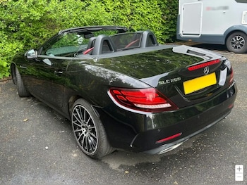 Used Mercedes-Benz SLC 2017 for sale - 78631672: Photo