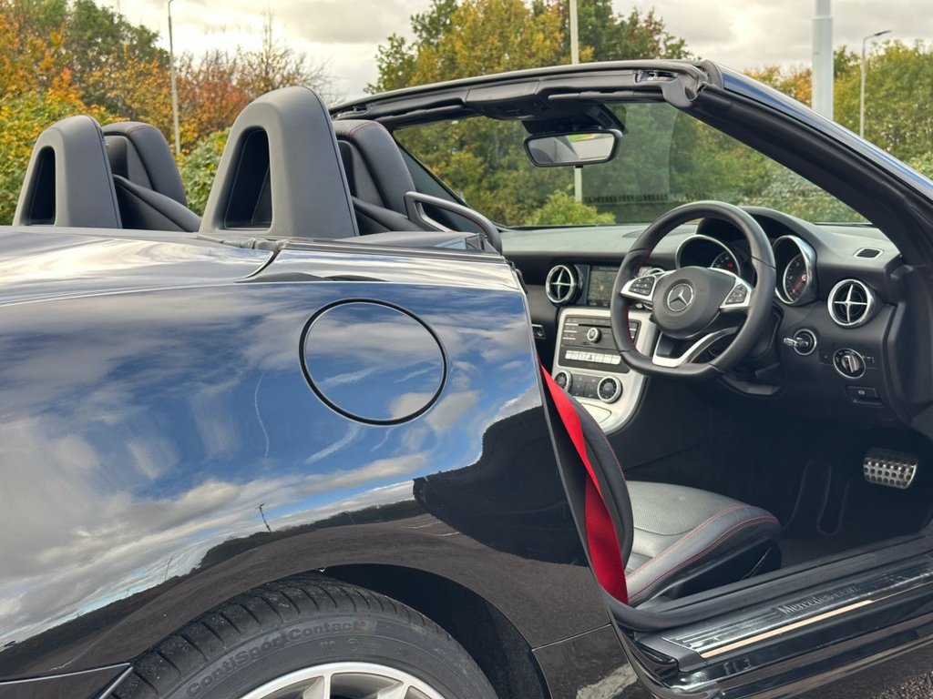 Used Mercedes-Benz SLC 2016 for sale - 76333440: Photo 16