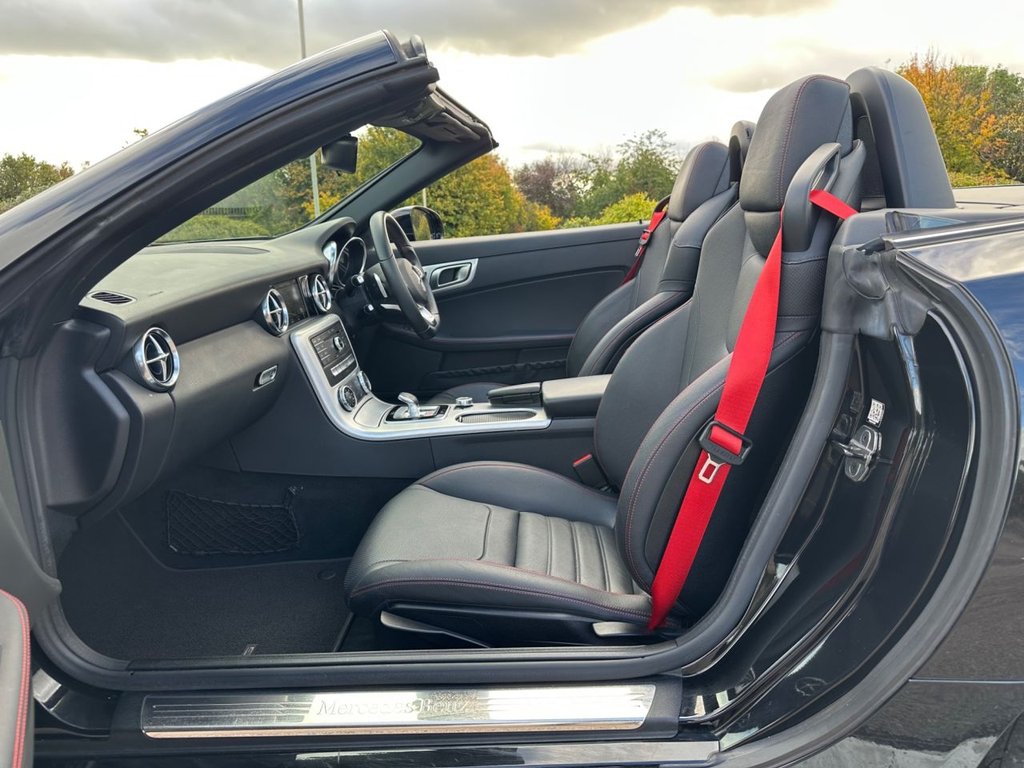 Used Mercedes-Benz SLC 2016 for sale - 76333440: Photo 18