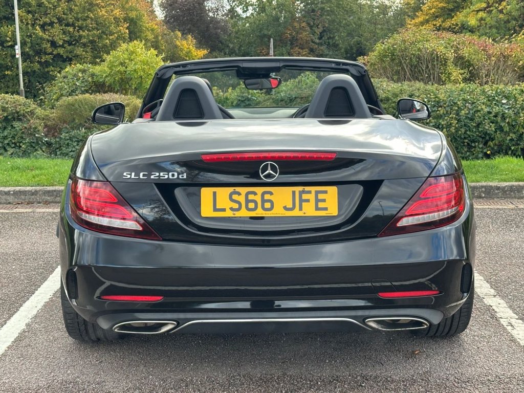 Used Mercedes-Benz SLC 2016 for sale - 76333440: Photo 5