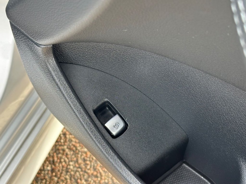 Used Mercedes-Benz E Class 2020 for sale - 77719735: Photo 33