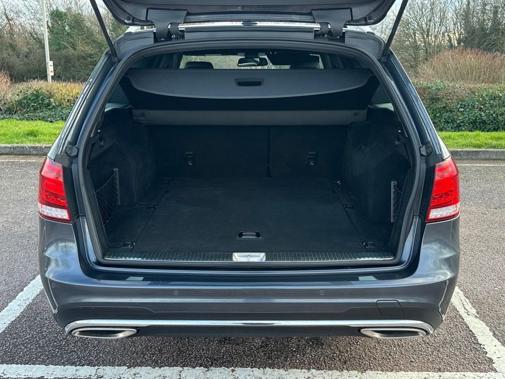 Used Mercedes-Benz E Class 2014 for sale - 77499461: Photo 34