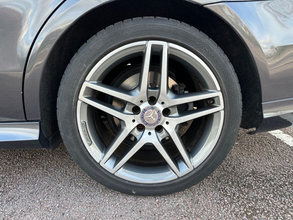 Used Mercedes-Benz E Class 2014 for sale - 77499461: Photo 37