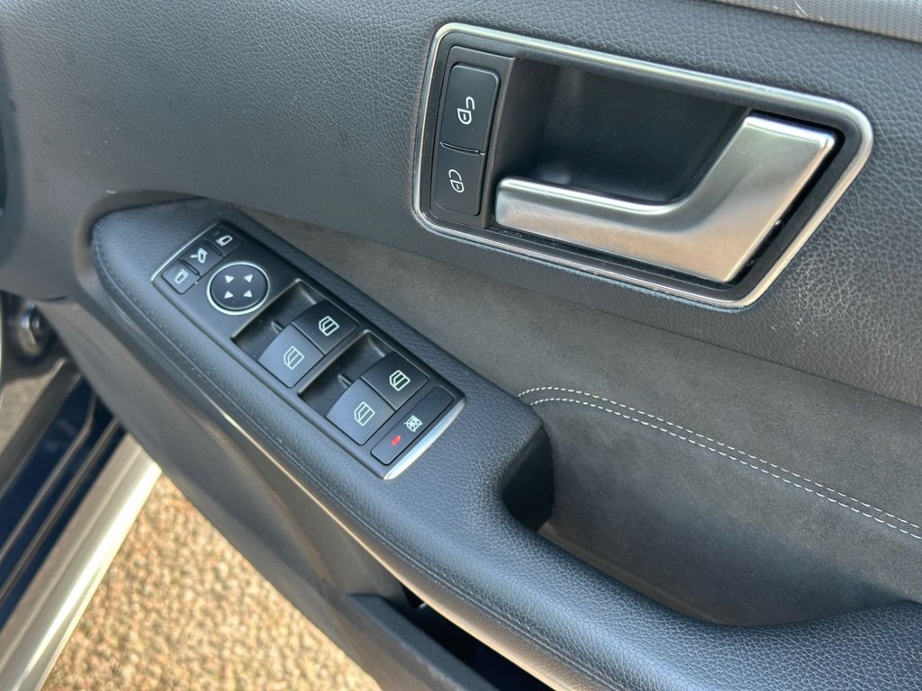 Used Mercedes-Benz E Class 2014 for sale - 77499461: Photo 45